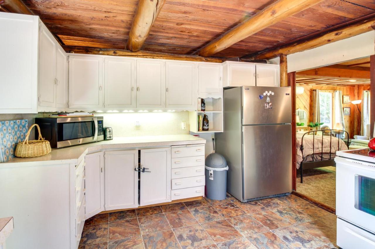 Rustic Bandon Log Cabin On 5 Acres Of Woodlands! Eksteriør billede